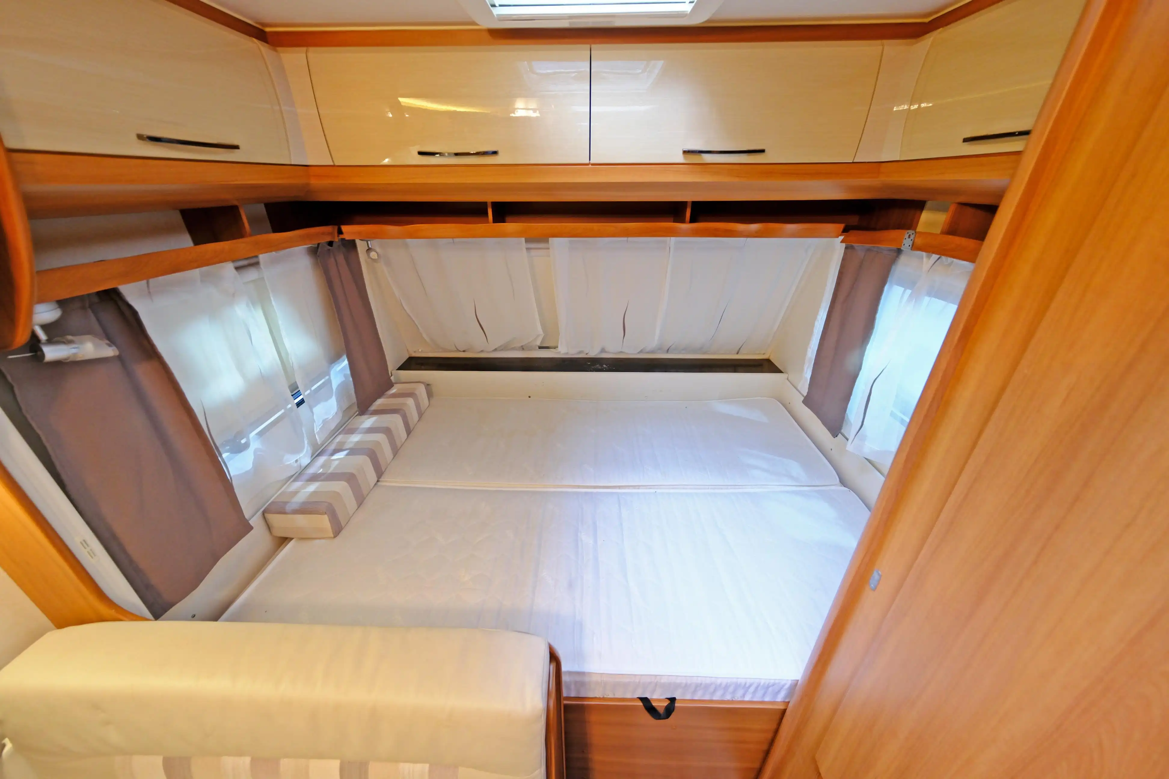 HOBBY Ontour 470 KMF